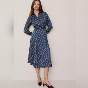 Ann Taylor Blue Geometric Long Sleeve Dress